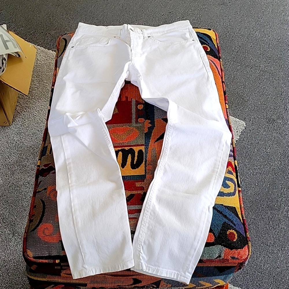 White Jeans by Dondup
